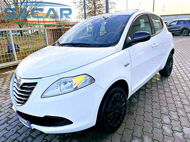 LANCIA YPSILON 0.9 85CV ECOCHIC GOLD 