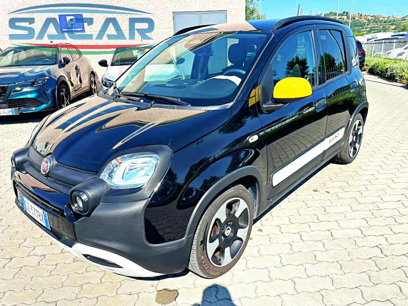 FIAT PANDA CROSS 1.0 70CV HYBRID PANDINA