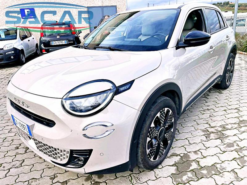 FIAT 600 HYBRID 100CV DCT MHEV LA PRIMA