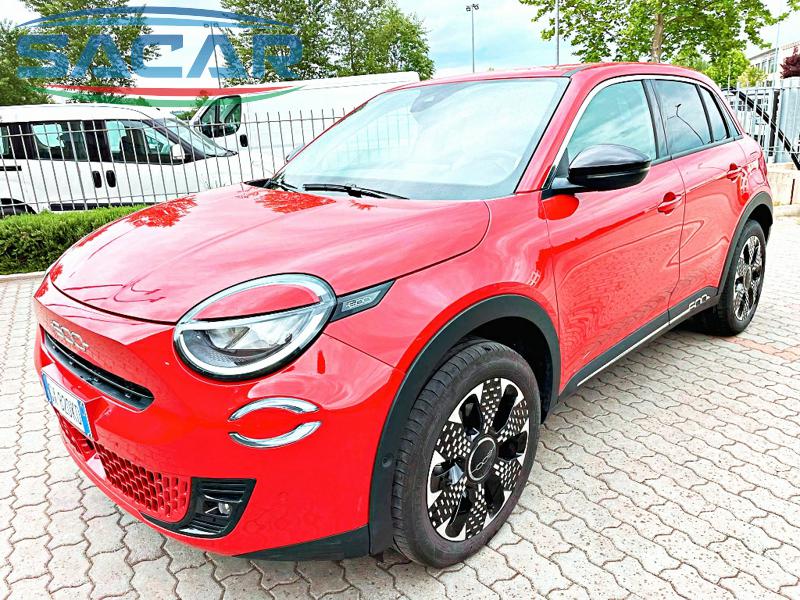 FIAT 600 HYBRID 100 CV DCT MHEV LA PRIMA