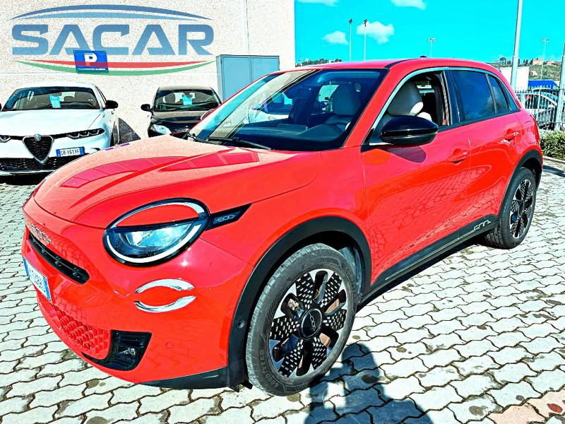 FIAT 600 HYBRID 100 CV DCT MHEV LA PRIMA