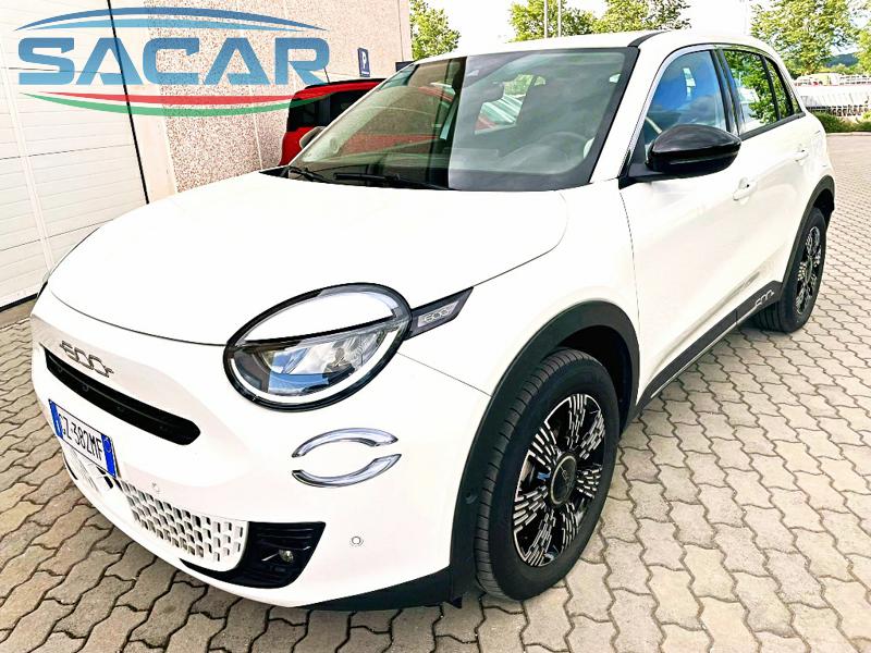 FIAT 600 HYBRID 145 CV DCT MHEV POP