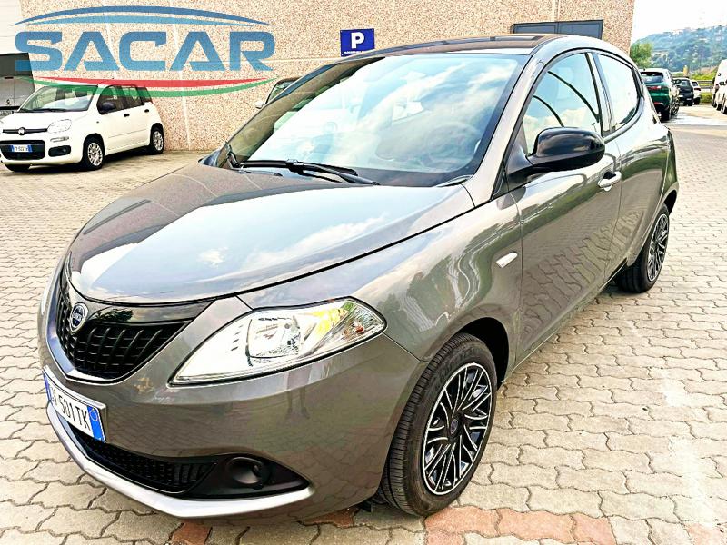 LANCIA YPSILON 1.0 70CV HYBRID GOLD