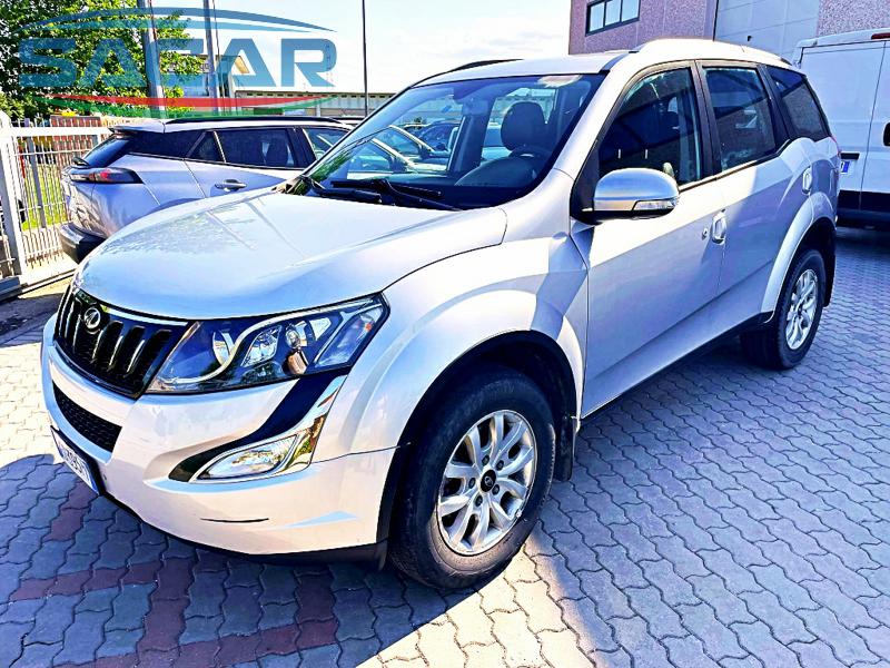 MAHINDRA XUV500 2.2 16V FWD W6