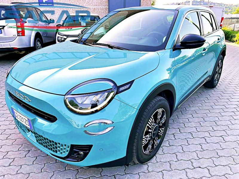 FIAT 600 HYBRID 145 CV DCT MHEV POP