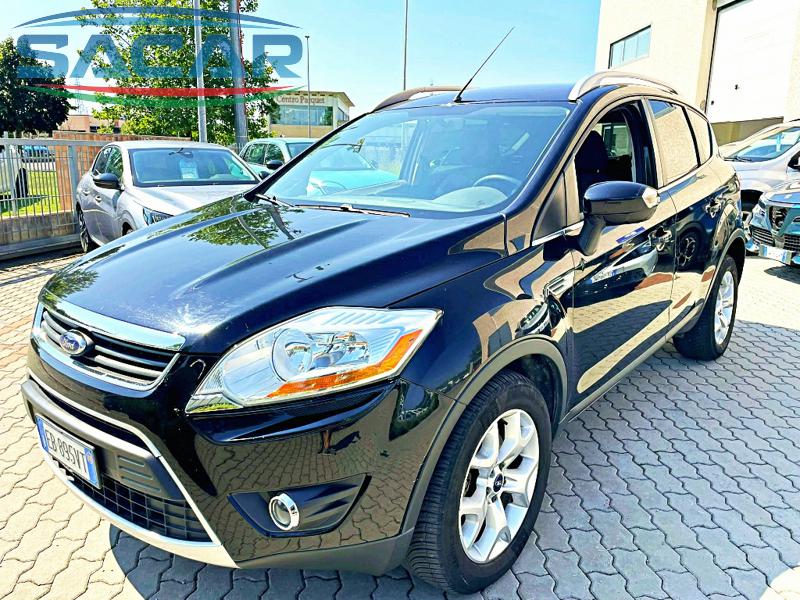 FORD KUGA+ 2.0 TDCI 136 CV 2WD DPF